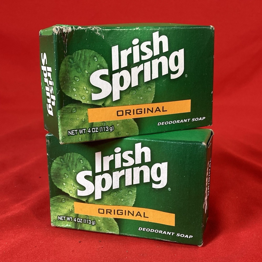 2 - Vintage Irish Spring Deodorant Soap / Original Scent / Green / Bath 4oz Each